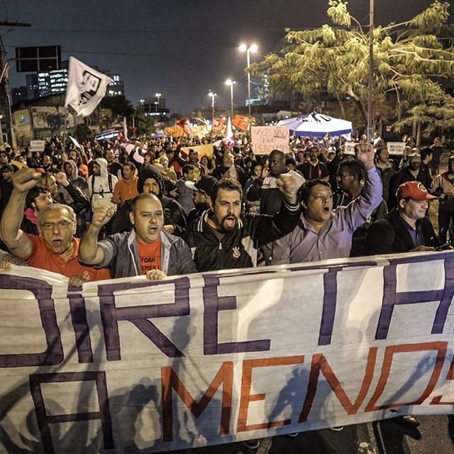 Brasileros marchan para exigir celebración de elecciones presidenciales