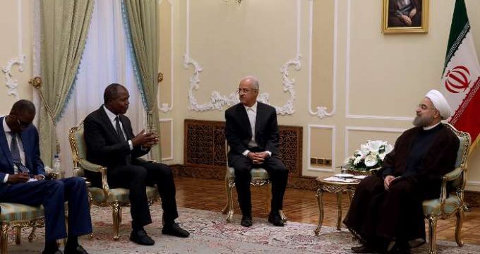 Hassan Rouhani recibe ministro de Asuntos Exteriores de Costa de Marfil
