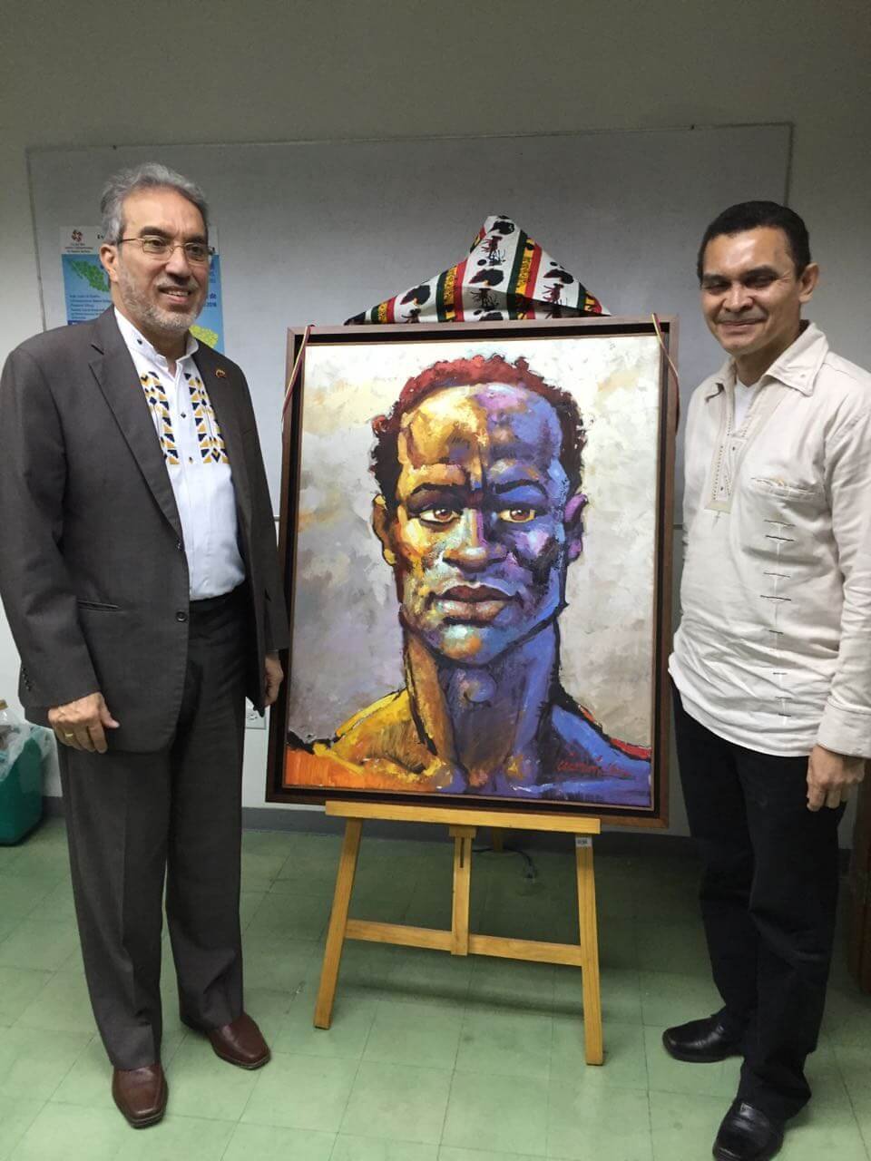El Embajador de la República de Ecuador en Venezuela, Rafael Quintero y el Viceministro para África Reinaldo Bolívar 