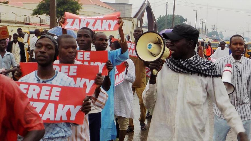 Manifestantes del Movimiento Islámico de Nigeria piden la liberación del líder chií, el sheij Ibrahim al-Zakzaky