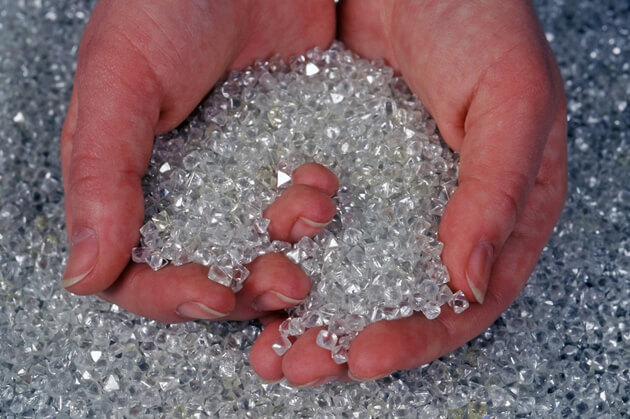 El Gobierno de la República Bolivariana de Venezuela informó a través de comunicado oficial, la reincorporación de Venezuela a la comunidad internacional de certificación del diamante.