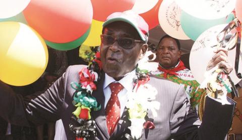 93 años de vida celebró Mugabe