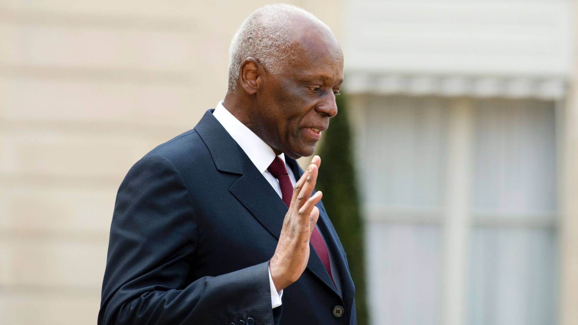 Jose Eduardo Dos Santos