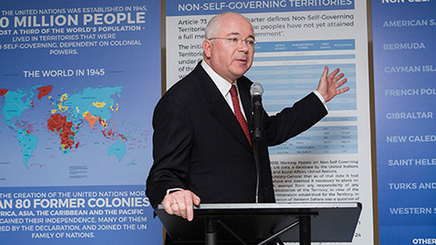 El Embajador Rafael Ramirez