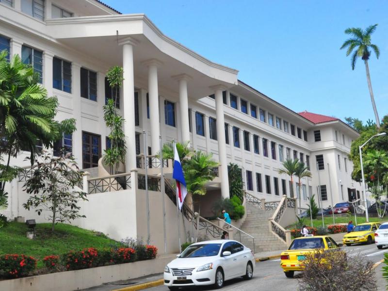 En la Corte Suprema de Justicia de Panamá existen denuncias contra construcción de nuevo puerto en el canal