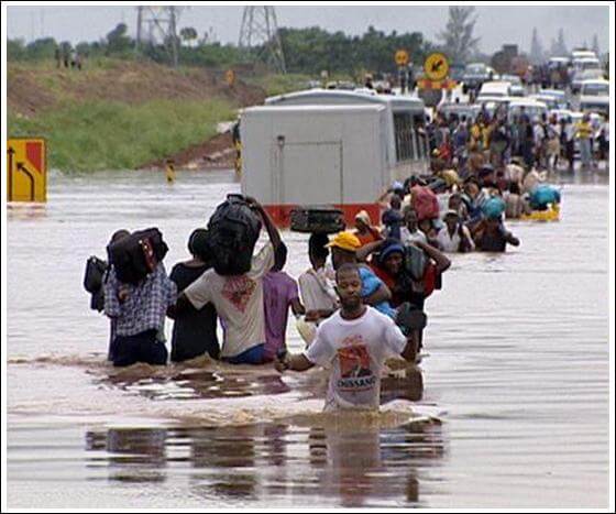 Continuan fuertes lluvías en Angola