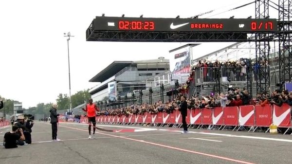 El maratón más rápido de la historia se corrió en Monza, Italia