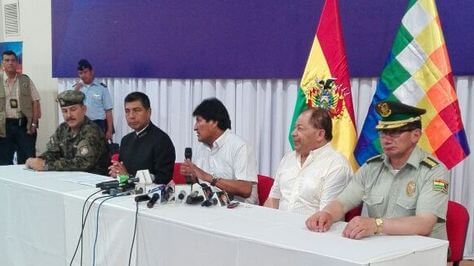 Conferencia Presidente Morales Santa Cruz