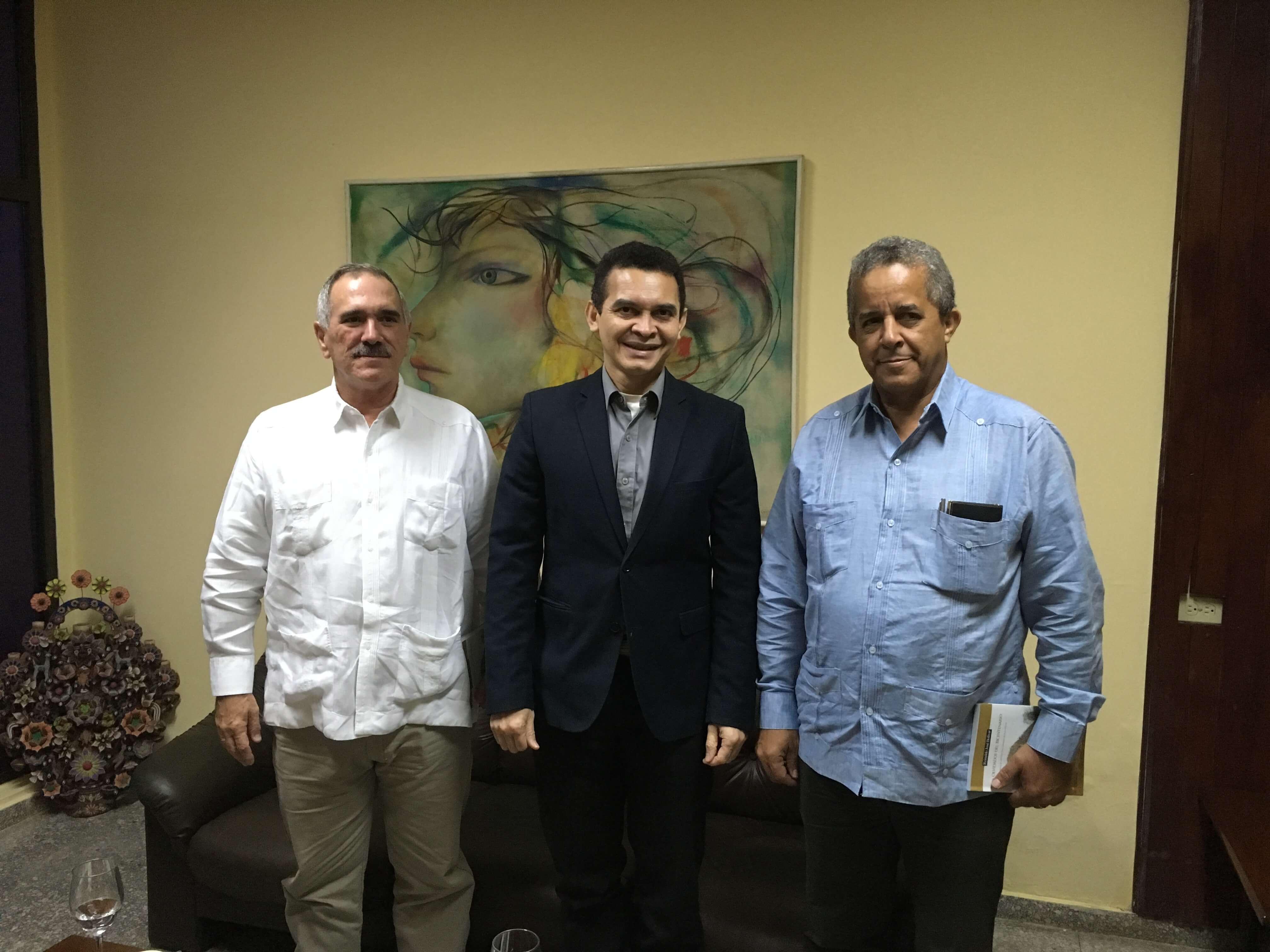  Sidenio Acosta Aday, director de África Subsahariana, Reinaldo Bolívar, Presidente del Centro del CSAAC  y Héctor Igarza, director de África del Norte y Medio Oriente.