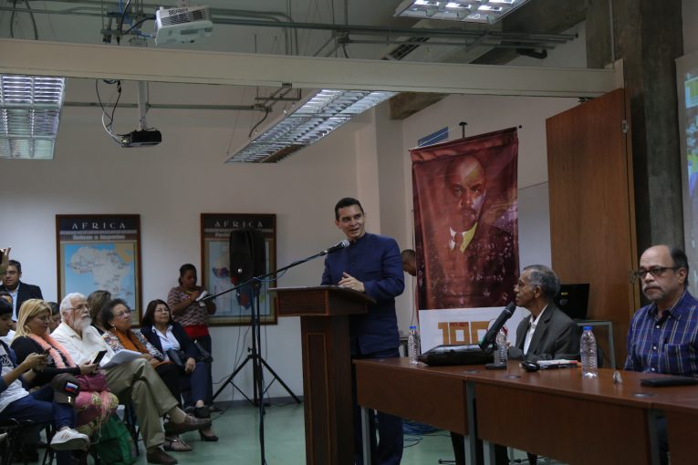 Reinaldo Bolívar(Director del CSAAC)