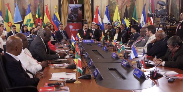 Los jefes de Estado alertaron sobre el declive del hegemonismo imperial y su impacto regional