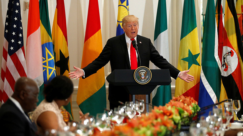 El presidente de EE.UU. Donald Trump habla durante un almuerzo de trabajo con líderes africanos durante la Asamblea General de la ONU en Nueva York EE.UU