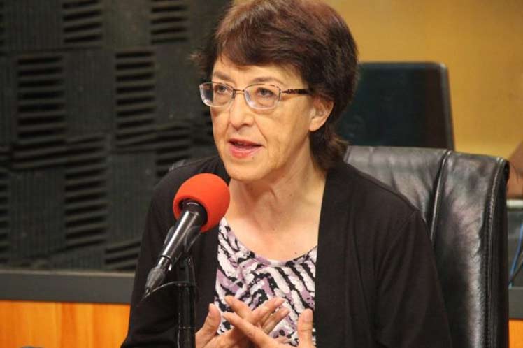 Gloria Lariva activista del Comité Internacional de Solidaridad con Venezuela 