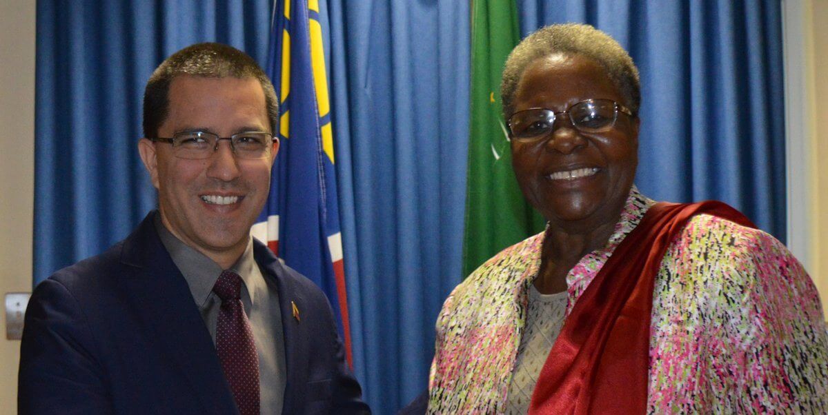 Venezuela y Namibia
