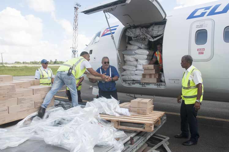 Cuba en apoyo a las Bahamas