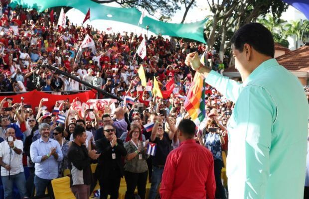 Clausura del Congreso Internacional de Comunicación en Caracas