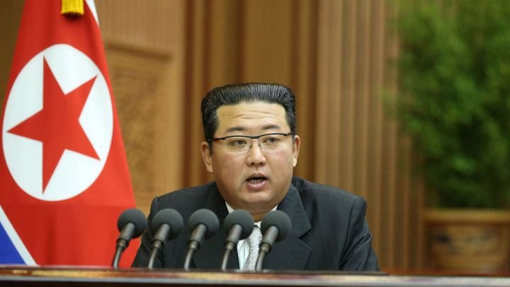 Kim Jong Un Secretario del PTC y Presidente de Asuntos Estatales de la RPDC