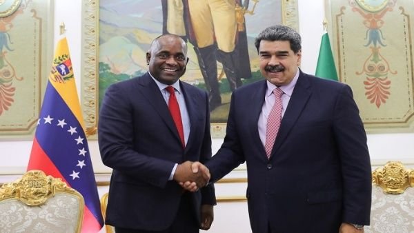 Venezuela y Dominica