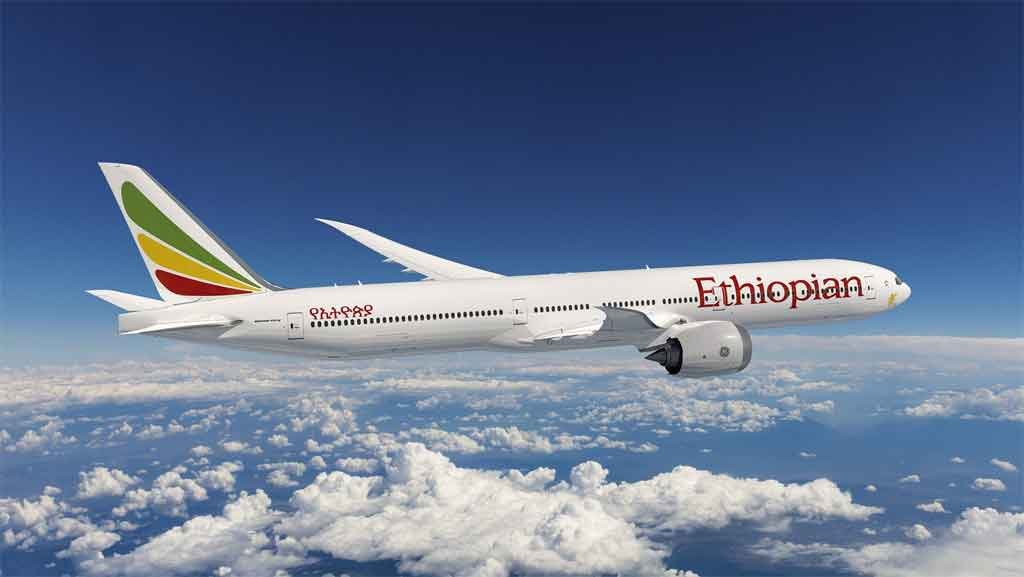 Avion de Ethiopian Airlines, linea aerea insignie de Africa