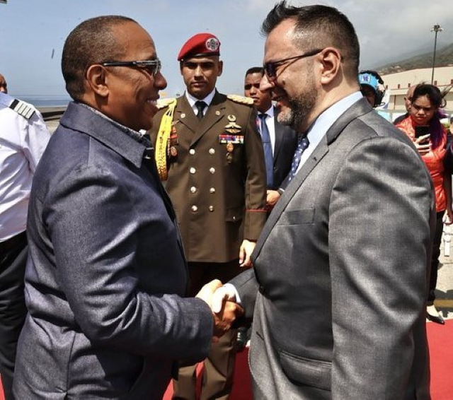 Primer ministro de Sao Tomé y Principe y Canciller Yvan Gil 