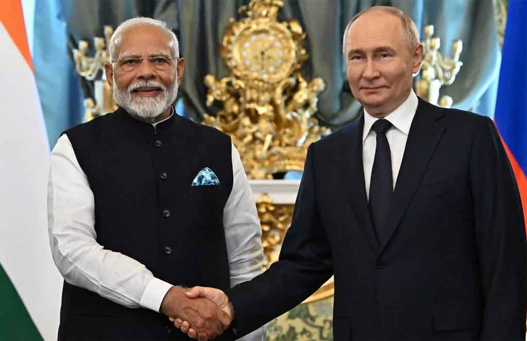 Encuentro bilateral entre el Primer Ministro de India Narendra Modi y el Presidente de la Federacion de Rusia Vladimir Putin