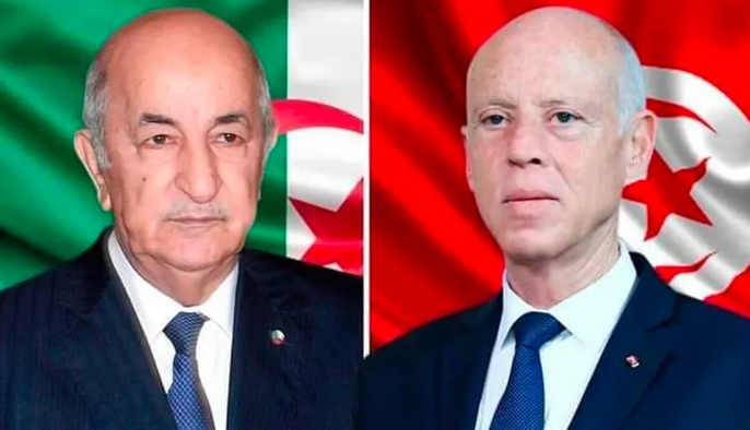 Presidente de la República Argelina Democrática y Popular Abdelmadjid, Tebboune (izquierda) y el Presidente de la República Kais Saed (derecha)