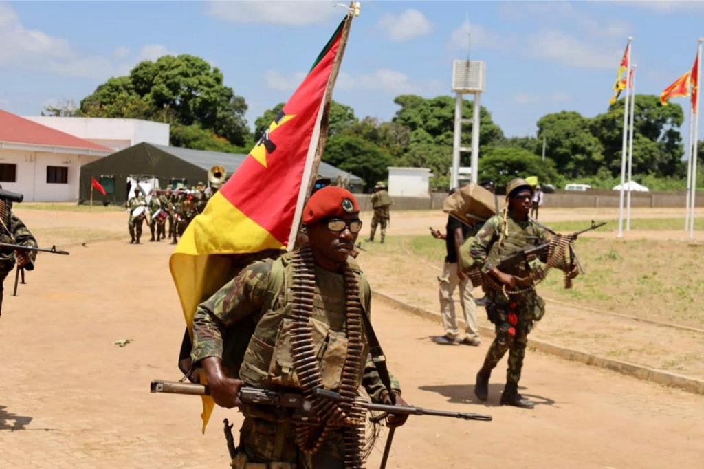 Tropas de Mozambique en entrenamientos con las tropas de Ruanda, en el marco de la lucha contra el terrorismo en Africa