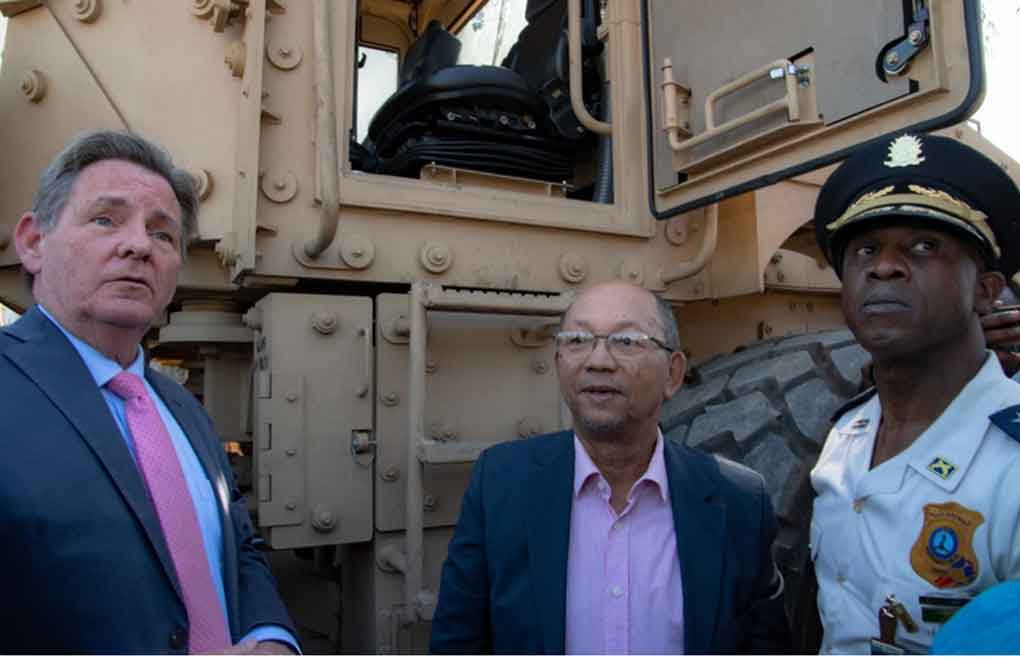 EEUU Haiti blindados