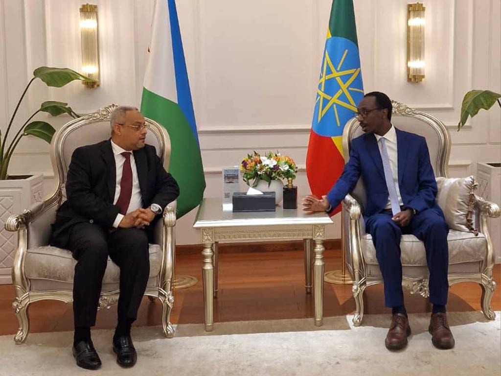 Gedion Timothewos y Abdoulkader Houssein