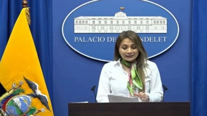 La vocera del Gobierno ecuatoriano, señaló que la desvinculación de los funcionarios públicos no está vinculada con los despidos contemplados en la Ley de Integridad Pública. Foto: Gobierno de Ecuador