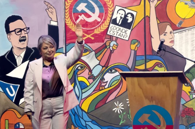  La candidata presidencial del pacto Unidad por Chile, Jeannette Jara Foto: EFE