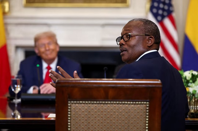 Donald Trump se reune con líderes africanos de Gabón, Guinea-Bissau, Liberia, Mauritania y Senegal en Washington, DC, Estados Unidos / Foto: REUTERS/Kevin Lamarque Derechos de licencia de compra