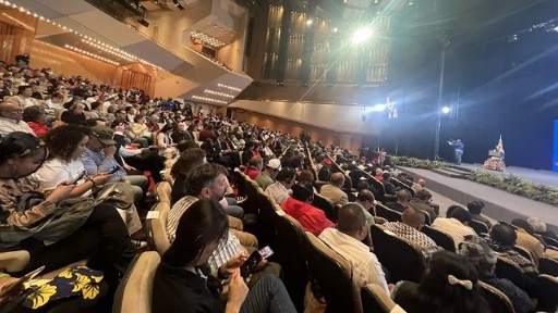 Cumbre de los Pueblos Por la Paz y contra la Guerra. Foto : Red Alterna