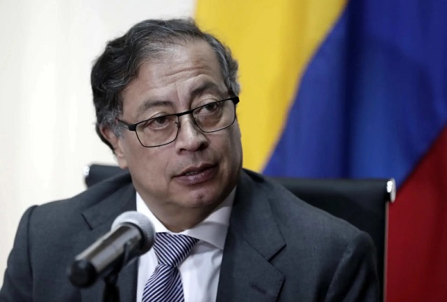 Gustavo Petro defiende la soberanía colombiana y los resultados de su política antidrogas frente a críticas de Donald Trump. Foto: EFE