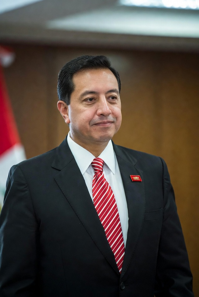 jeri, otro presidente destituido por el Congreso Peruano, del cual fue titular