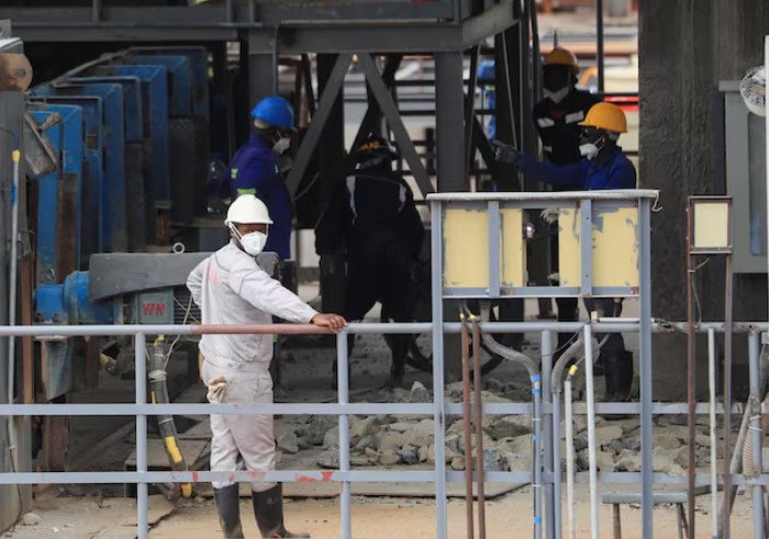 Foto: REUTERS/Philimon Bulawayo Compra de derechos de licencia