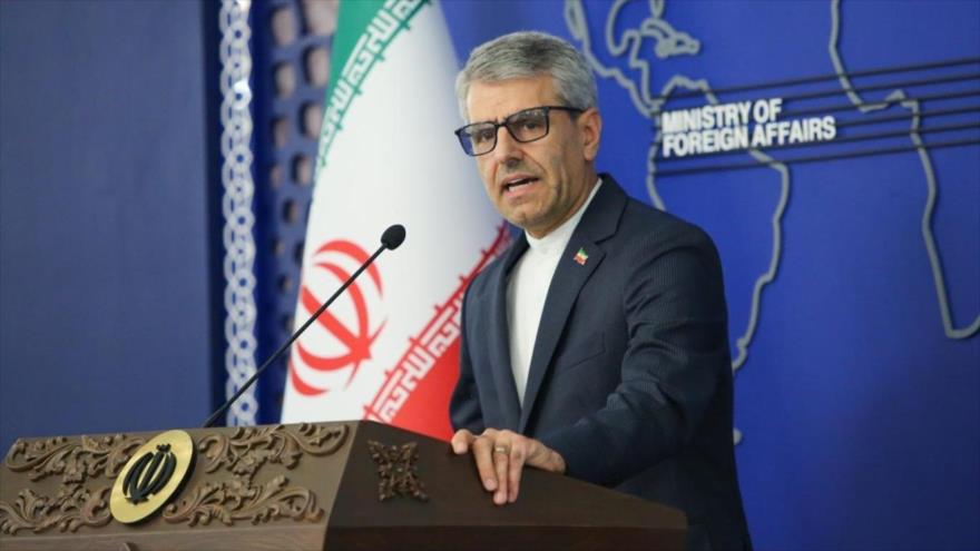 Portvaoz Iraní en Teheheran