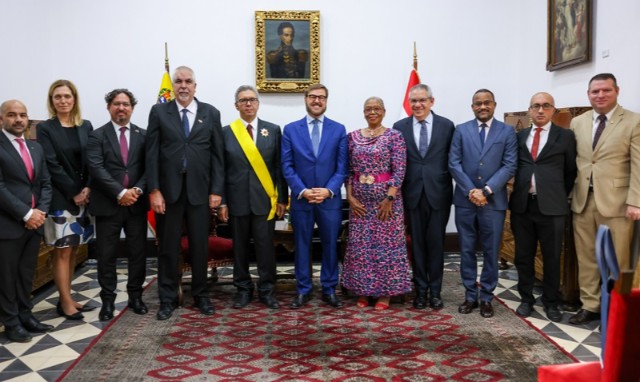 Orden Francisco de Miranda al Emabajador de Egipto 2 1