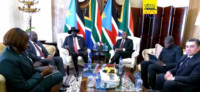 Ramaphosa y Kiir 1