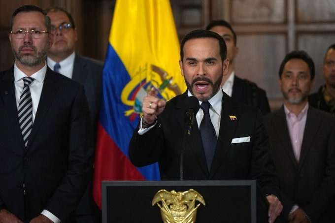 De la Espriella Presidente de Colombia