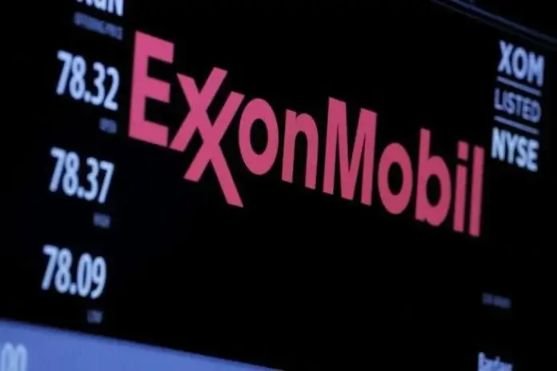  - Foto referencial. Exxon Mobile - 