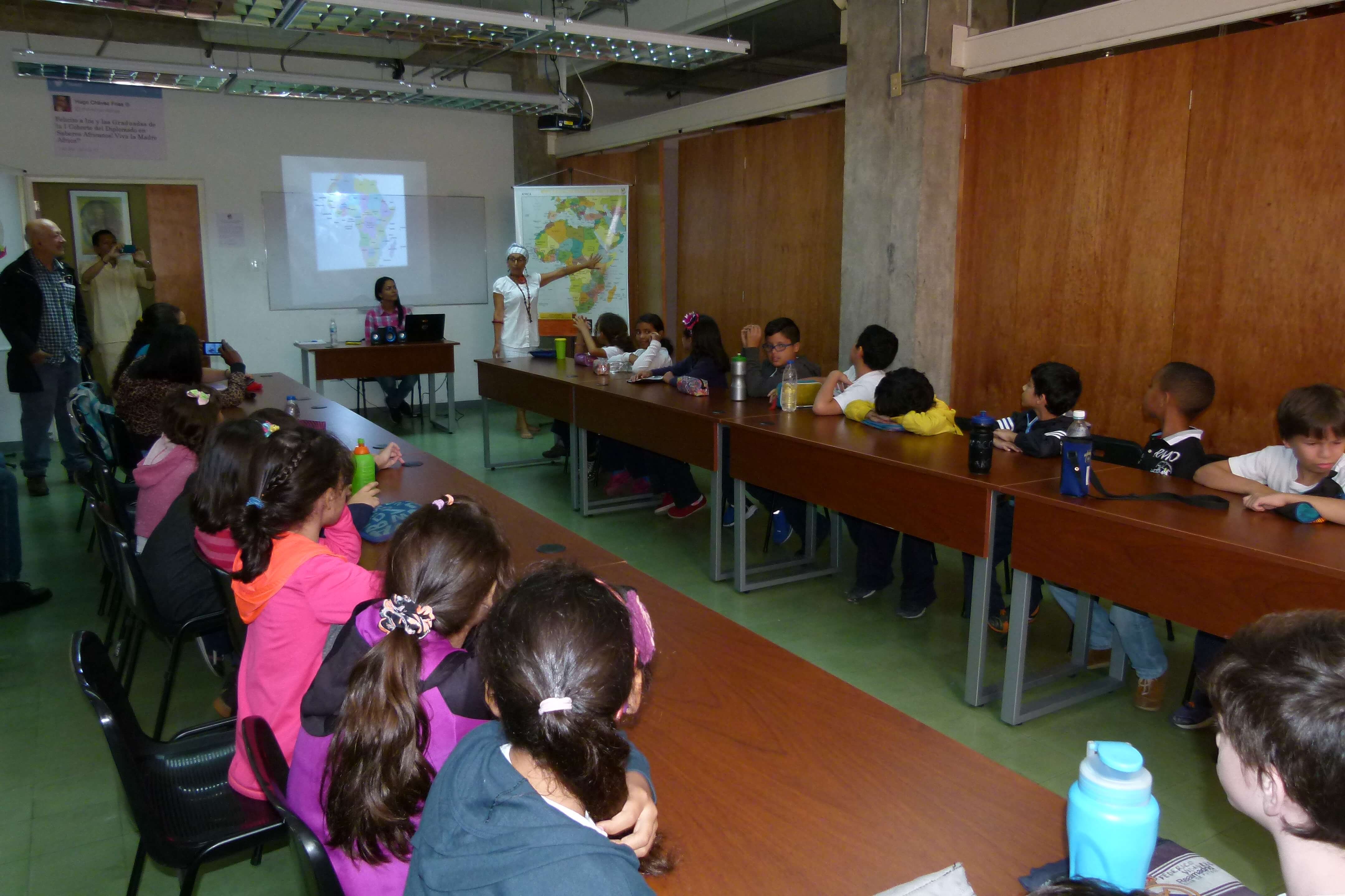 Negra Matea Bolívar en el Centro de Saberes Africanos, Americanos y Caribeños