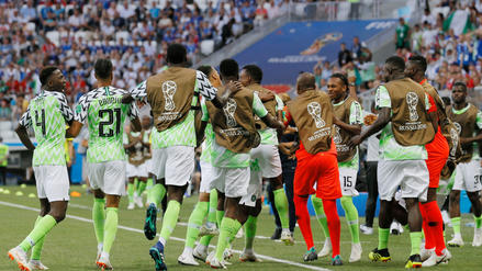 Nigeria celebrando
