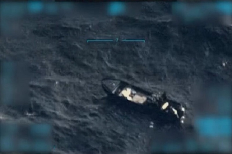 Pese a serios cuestionamientos por ilegalidad de los ataques EEUU sigue bombardeando a civíles en aguas internacionales