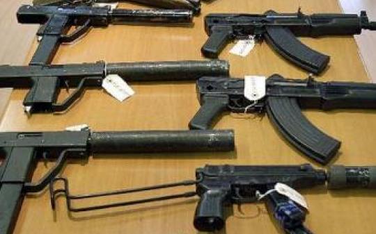 Tráfico de armas en frontera congoleña