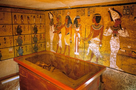 Tutankhamun 1024j 113181o