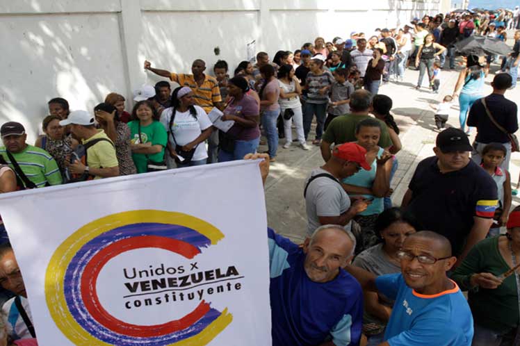 Unidos por Venezuela