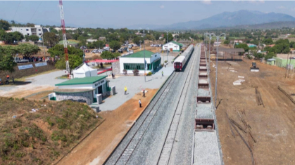 Zimbabue y Mozambique iniciaron una línea ferroviaria renovada entre ambas naciones