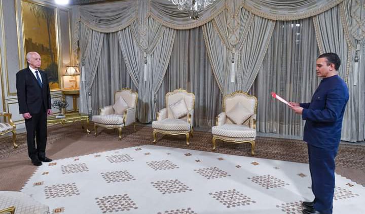 1- Presentación de cartas credenciales Embajador Reinaldo Bolívar al Presidente de Túnez Kais Saied 