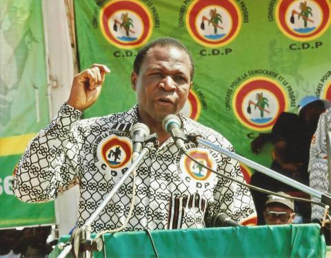 Francois Compaore solicitado con alerta Internacional de Interpol